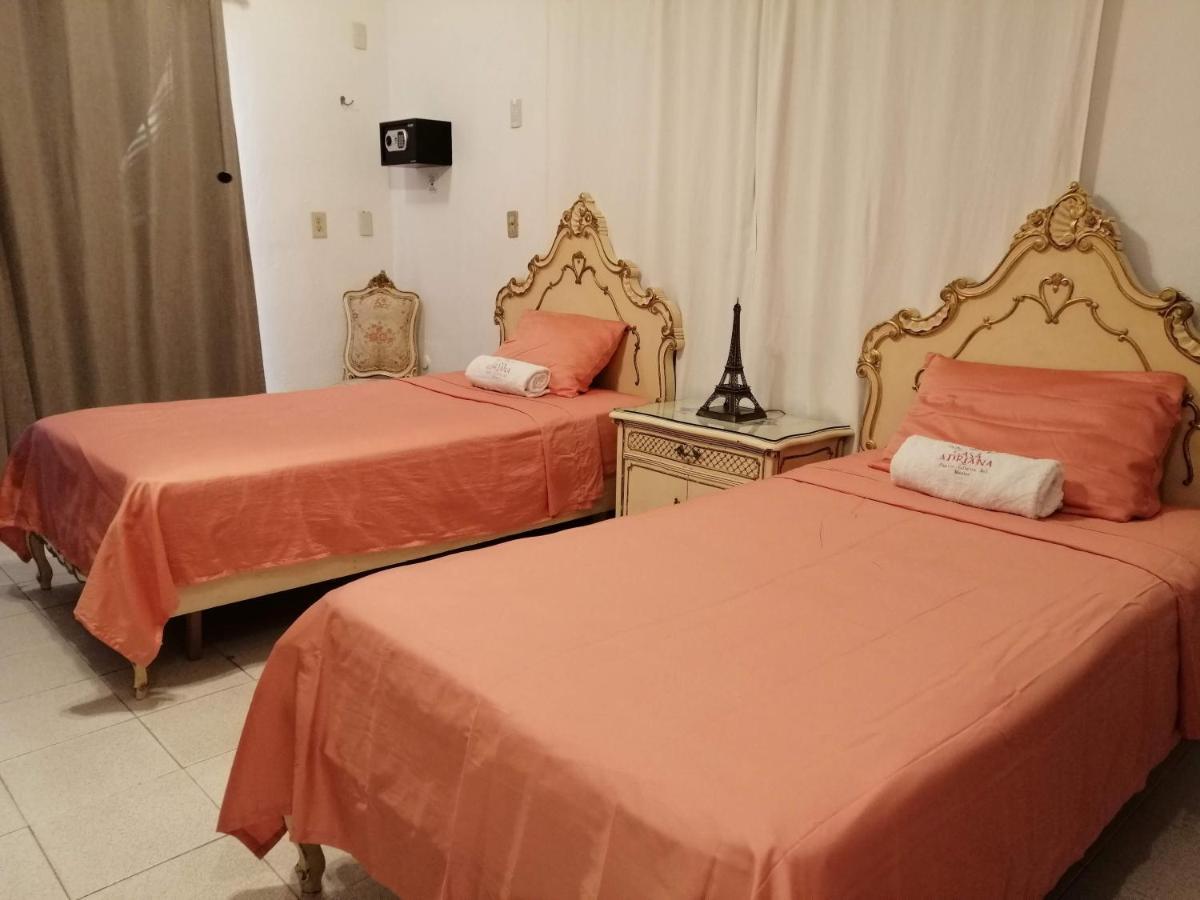 Casa Adriana Hostel Puerto Vallarta Kültér fotó