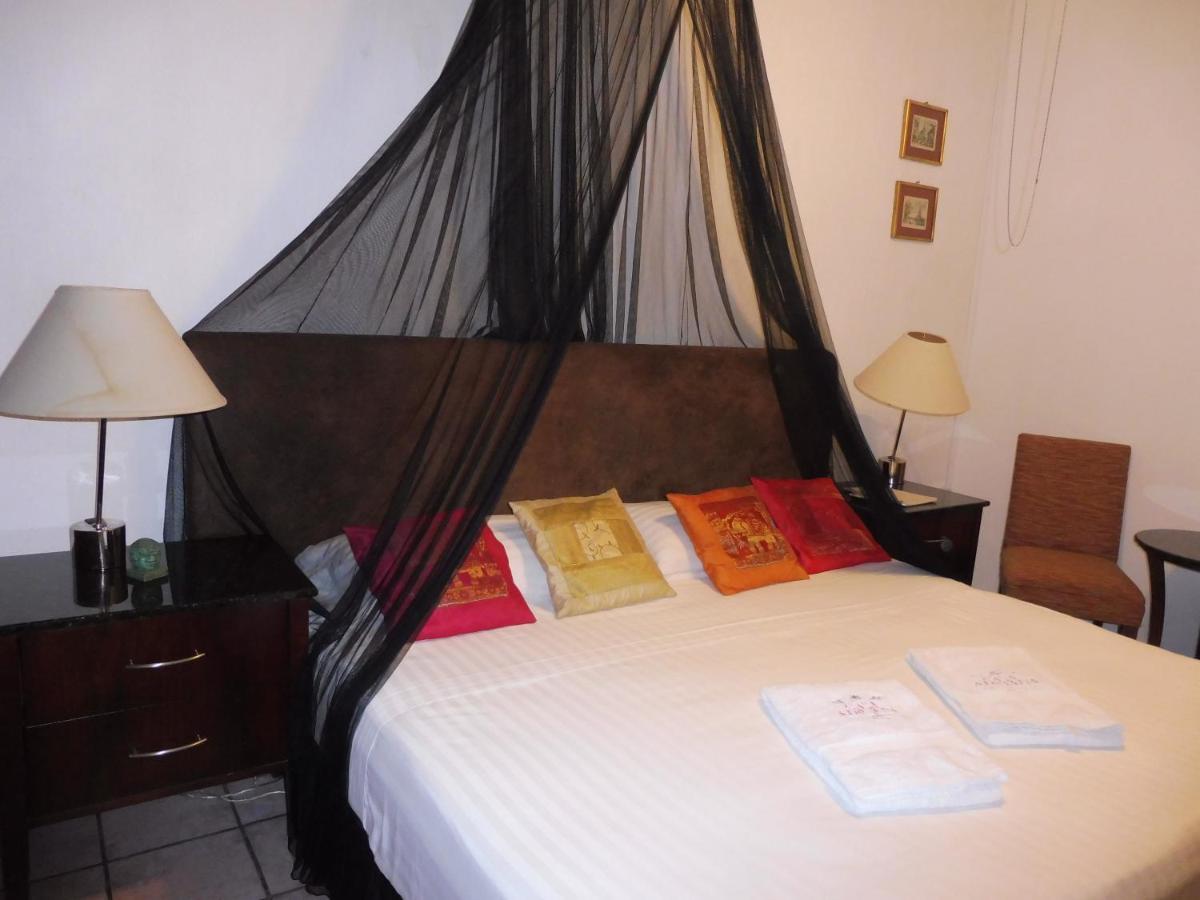 Casa Adriana Hostel Puerto Vallarta Kültér fotó